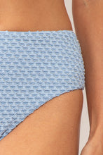 Laad de afbeelding in de Gallery-viewer, Image 06: Rio De Sol Bottom Bottom Drift-Cianita Hotpants

