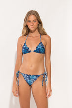 Laad de afbeelding in de Gallery-viewer, Model Front: Rio De Sol Bottom Bottom Reef Frufru-Fio
