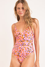 Laad de afbeelding in de Gallery-viewer, Gallery: Rio De Sol One-Piece Sweet-Camo Hype

