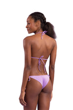 Laad de afbeelding in de Gallery-viewer, Model Back: Rio De Sol Set Set Orchid Tri-Inv Cheeky-Tie
