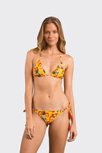 Laad de afbeelding in de Gallery-viewer, Model Front: Rio De Sol Bottom Bottom Stories Lacinho
