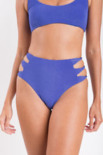 Laad de afbeelding in de Gallery-viewer, Bottom Malibu-Indigo Highwaist-Spin
