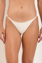 Laad de afbeelding in de Gallery-viewer, Bottom Sand-Chantilly Cheeky-Fixa
