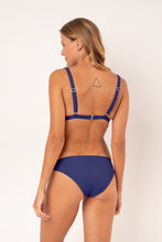 Laad de afbeelding in de Gallery-viewer, Bottom Touch-Marinho Essential-Comfy

