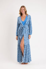 Laad de afbeelding in de Gallery-viewer, Chuva Long Dress Verona
