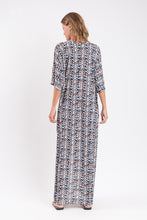 Laad de afbeelding in de Gallery-viewer, Ikat Long Dress
