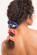 Laad de afbeelding in de Gallery-viewer, Malibu-Nina Scrunchie
