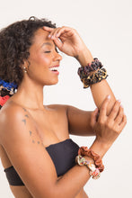 Laad de afbeelding in de Gallery-viewer, Nocciola Scrunchie
