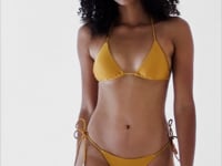 Laad en speel video af in Gallery-viewer, Video: Rio De Sol Set Set Damasco Tri-Rope Cheeky-Rope
