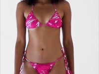Laad en speel video af in Gallery-viewer, Video: Rio De Sol Set Set Pink-Palms Frufru
