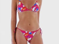 Laad en speel video af in Gallery-viewer, Video: Rio De Sol Top Top Antelope Tri-Fixo
