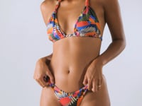 Laad en speel video af in Gallery-viewer, Video: Rio De Sol Bottom Bottom Jungle Leblon-Fio
