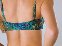 Laad en speel video af in Gallery-viewer, Video: Rio De Sol Bottom Bottom Wilds Highleg
