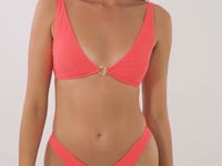 Laad en speel video af in Gallery-viewer, Video: Rio De Sol Bottom Bottom Malibu-Folia Cali
