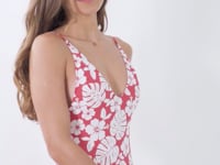 Laad en speel video af in Gallery-viewer, Pua-Hibiscus Kona
