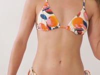 Laad en speel video af in Gallery-viewer, Video: Rio De Sol Bottom Bottom Picnic Cheeky-Micro
