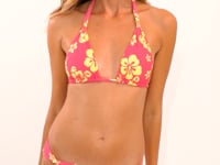 Laad en speel video af in Gallery-viewer, Video: Wednesday In Hawaii By Rio De Sol Set Set Pua-Guava Mel
