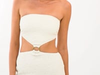 Laad en speel video af in Gallery-viewer, Video: Rio De Sol Mini Dress Brisa-Offwhite Lulu Dress
