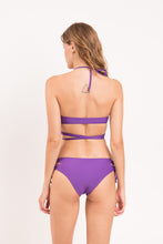Laad de afbeelding in de Gallery-viewer, Model Back: Rio De Sol Bottom Bottom Amuleto Madrid
