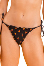 Laad de afbeelding in de Gallery-viewer, Gallery: Rio De Sol Bottom Bottom Cashew Frufru

