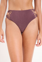 Laad de afbeelding in de Gallery-viewer, Gallery: Rio De Sol Bottom Bottom Malibu-Ebano Highwaist-Spin-Iris
