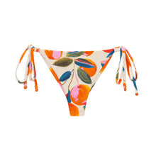 Laad de afbeelding in de Gallery-viewer, Product Front: Rio De Sol Bottom Bottom Picnic Cheeky-Micro
