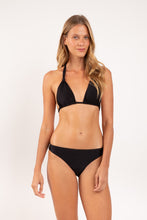 Laad de afbeelding in de Gallery-viewer, Model Front: Rio De Sol Bottom Bottom Shimmer-Black Essential-Comfy
