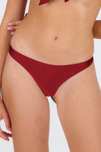 Laad de afbeelding in de Gallery-viewer, Gallery: Rio De Sol Bottom Bottom Shimmer-Divino Nice-Fio
