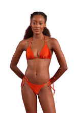 Laad de afbeelding in de Gallery-viewer, Image 04: Rio De Sol Bottom Bottom Shimmer-Paprica Cheeky-Tie
