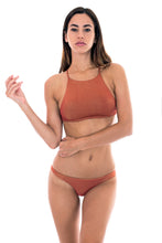 Laad de afbeelding in de Gallery-viewer, Image 05: Rio De Sol Bottom Calcinha Radiante Canela Cropped
