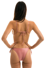 Laad de afbeelding in de Gallery-viewer, Model Back: Rio De Sol Set Callas Invisible
