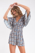 Laad de afbeelding in de Gallery-viewer, Image 06: Rio De Sol Mini Dress Ikat Mini Dress
