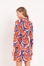 Laad de afbeelding in de Gallery-viewer, Image 10: Rio De Sol Shirtdress Leaves Chemise
