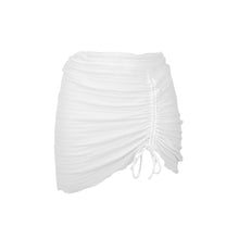 Laad de afbeelding in de Gallery-viewer, Product Front: Rio De Sol Beach Skirt Memphis-White Mini Skirt Ruched
