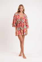 Laad de afbeelding in de Gallery-viewer, Model Front: Rio De Sol Kaftans / Cover Ups Sea-Bloom Kaftan Bel
