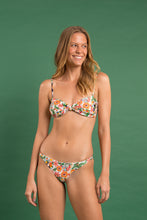 Laad de afbeelding in de Gallery-viewer, Image 11: Rio De Sol Set Set Boho Bandeau-Joy Leblon
