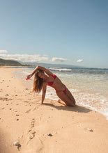 Laad de afbeelding in de Gallery-viewer, Image 10: Rio De Sol Set Set Hibiscus Ana Isla
