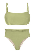 Laad de afbeelding in de Gallery-viewer, Product Front: Rio De Sol Set Set Oliva Bandeau-Reto Hotpants
