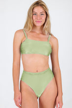 Laad de afbeelding in de Gallery-viewer, Gallery: Rio De Sol Set Set Oliva Bandeau-Reto Hotpants
