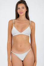 Laad de afbeelding in de Gallery-viewer, Gallery: Rio De Sol Set Set Shimmer-White Tri-Fixo California
