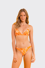 Laad de afbeelding in de Gallery-viewer, Model Front: Rio De Sol Set Set Trail-Orange Tri-Fixo Essential
