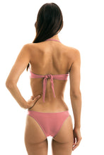 Laad de afbeelding in de Gallery-viewer, Model Back: Rio De Sol Top Top Callas Bandeau
