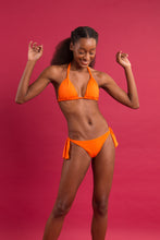 Laad de afbeelding in de Gallery-viewer, Image 12: Rio De Sol Top Top Dots-Orange Mel
