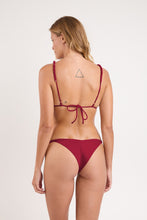 Laad de afbeelding in de Gallery-viewer, Model Back: Rio De Sol Top Top Touch-Carmim Selena
