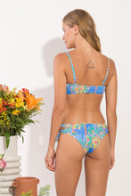 Laad de afbeelding in de Gallery-viewer, Model Back: Rio De Sol Top Top Treetop Bandeau-Reto
