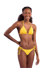Laad de afbeelding in de Gallery-viewer, Set Malibu-Yellow Tri-Inv Cheeky-Tie
