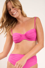 Laad de afbeelding in de Gallery-viewer, Top Fluity-Amor Vickie
