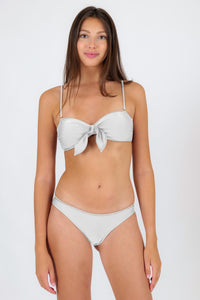 Top Shimmer-Wit Bandeau-Knoop