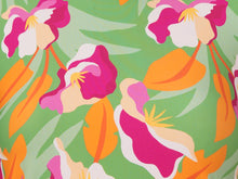 Laad de afbeelding in de Gallery-viewer, Groene Bloom lange jurk
